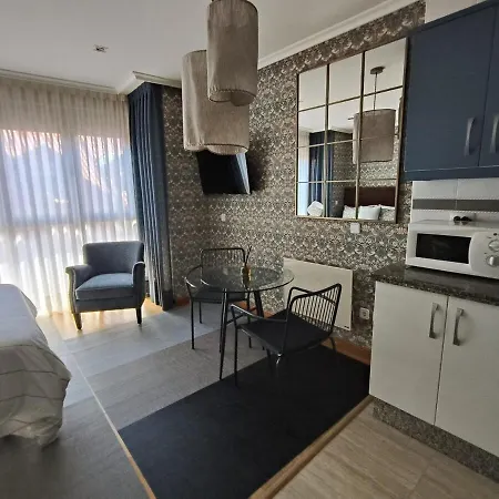 شقة De La Guardialoft Rosal 3 *