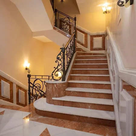 De La Guardialoft Rosal 3 شقة *